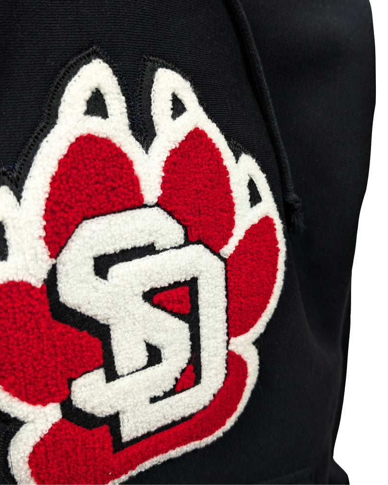 Close-up of chenille Paw detailing.