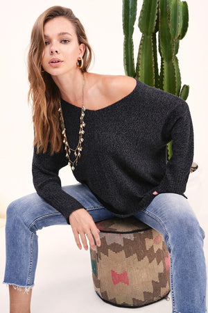
                
                    Load image into Gallery viewer, Women&amp;#39;s Soft, Lightweight Sweater in Black
                
            