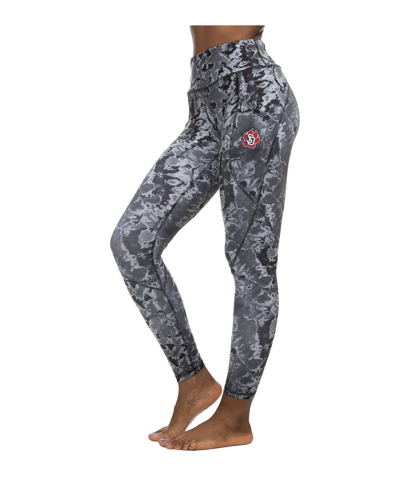 
                
                    Load image into Gallery viewer, SD Coyotes Black Dye leggings
                
            